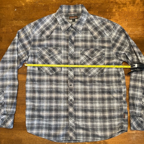 Patagonia Men’s Western Pearl Snap Flannel Shirt - Picture 1 of 4